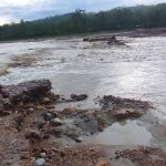 बाढीले डाइभर्सन बगाउँदा नारायणगढ–बुटवल सडकखण्ड अवरुद्ध