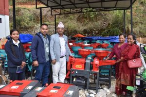 रैनादेवी छहरामा कृषि उपकरण वितरण, १५२ कृषक लाभान्वित
